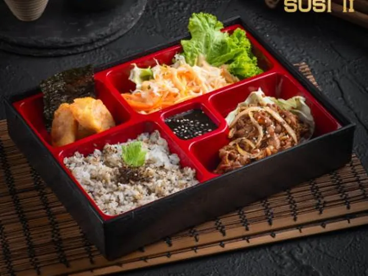 Furikake Bento Beef Teriyaki